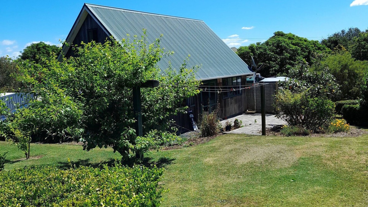 Waimate North House | Rustic Charm, Peaceful, Private, Perfect