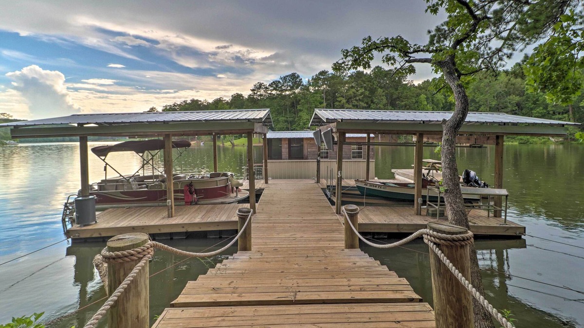 Tallassee Cabin | Rustic-Chic Riverfront Home w/Dock, Deck & Canoes
