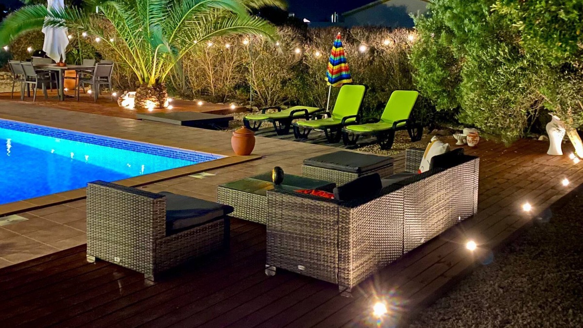 Aljezur Villa | Rustic Chic Villa with solar heated Pool five minutes from the beach!