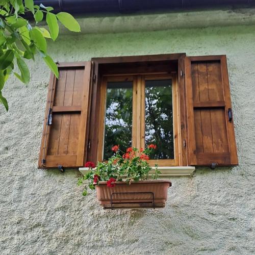 Roccamorice House | Rustic Italian House