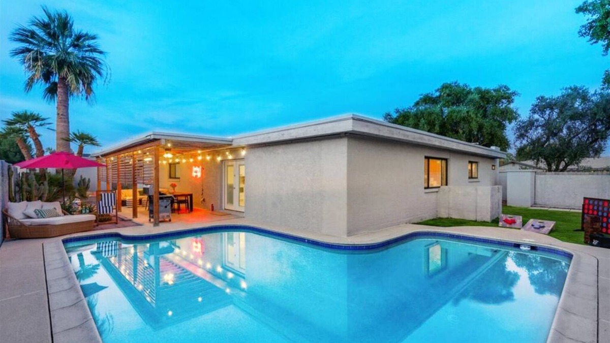 Camelback East House | Rustic Lux I Uptown PHX I 4 BR by Biltmore