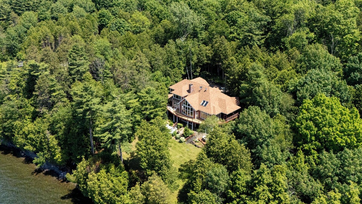 Chittenden County House | Rustic-modern Lake House in Milton Near Burlington and Eagle Mountain