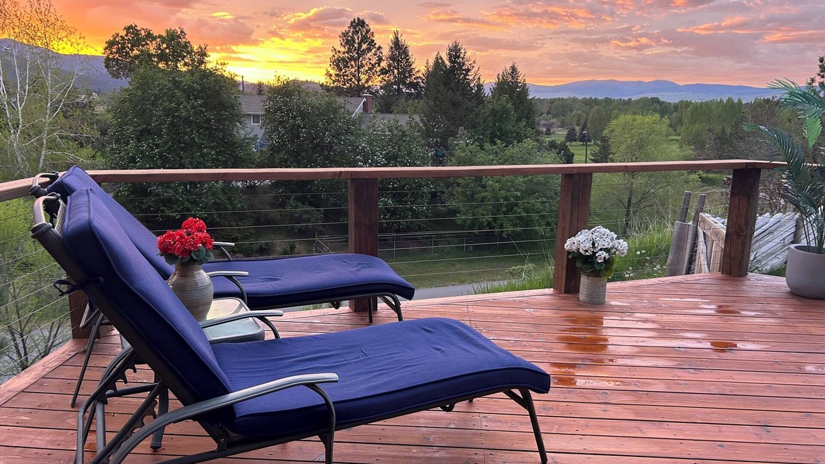 Miller Creek House | Rustic Montana getaway