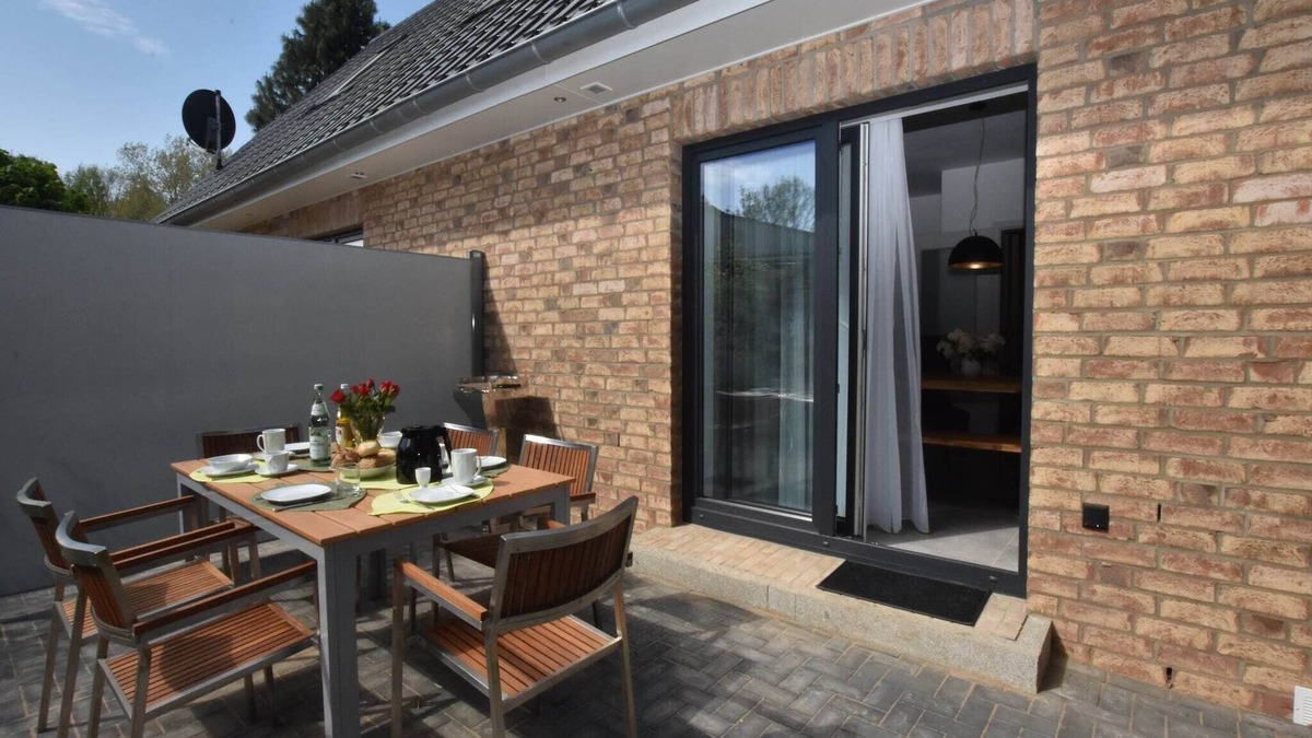 Damshagen House | Rustic Retreat with Fireplace