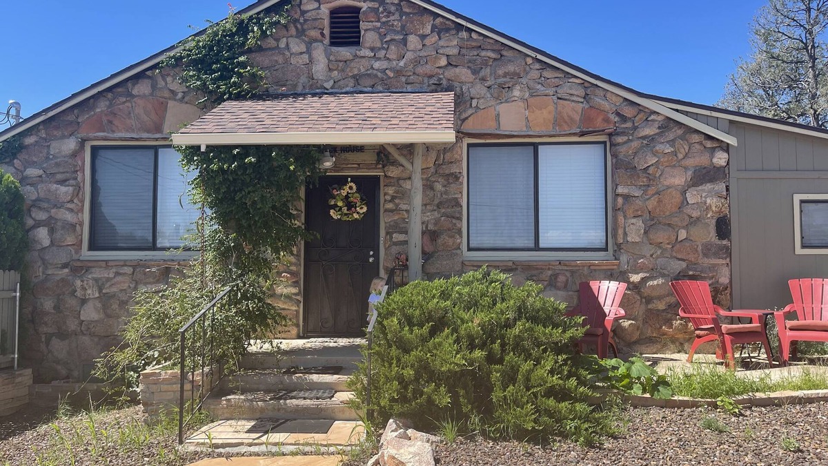 Prescott House | Rustic Ridge At Granite Dells