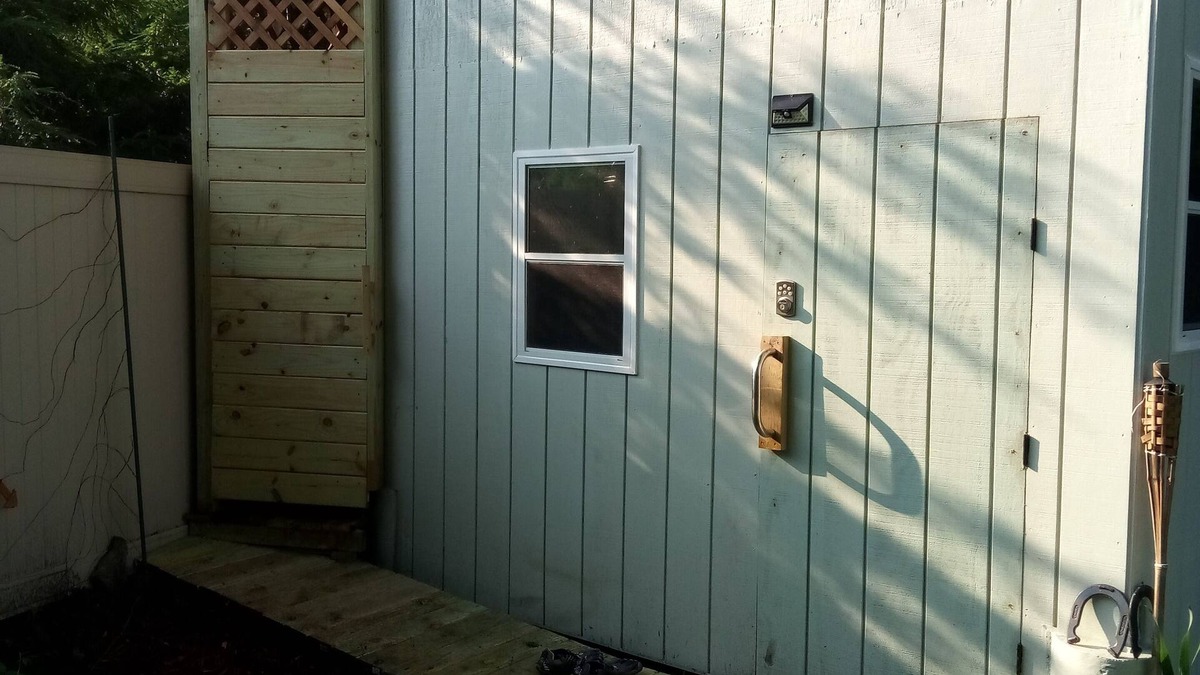 Kenosha House | Rustic treehouse, unique house forts, two houses, 1 Queen/1 futon/1 full/1 air