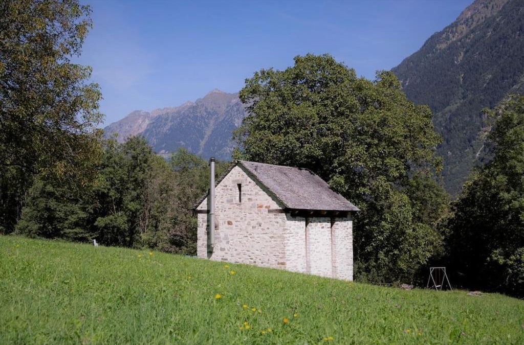 Acquarossa Ski Chalet | RUSTICO Orabino & SAUNA