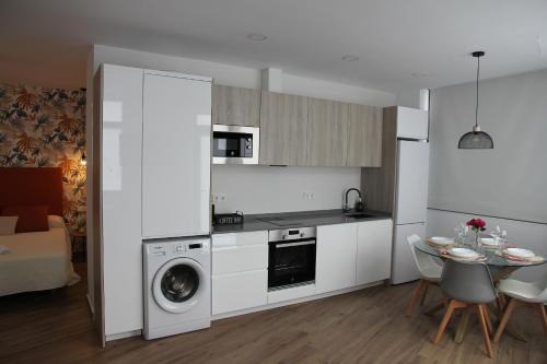 En Corts Apartment | Ruzafa Tropical