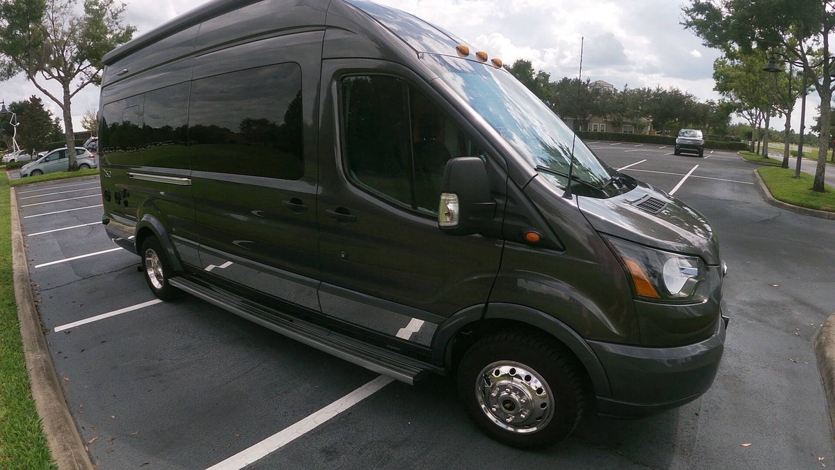 St. Cloud House | RV 2017 Winnebago (Class B) -- Take your Trip on the Road