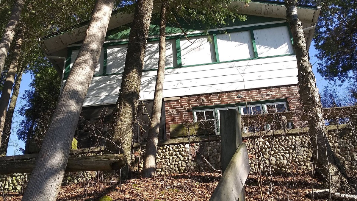 Cascade House | RYDER CUP WISCONSIN LAKEFRONT HOUSE WITH ROOM FOR 12