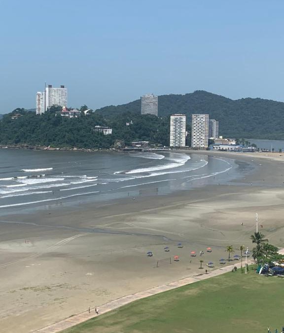 Itarare Apartment | São Vicente Itararé prédio frente mar apto fundo vista parcial