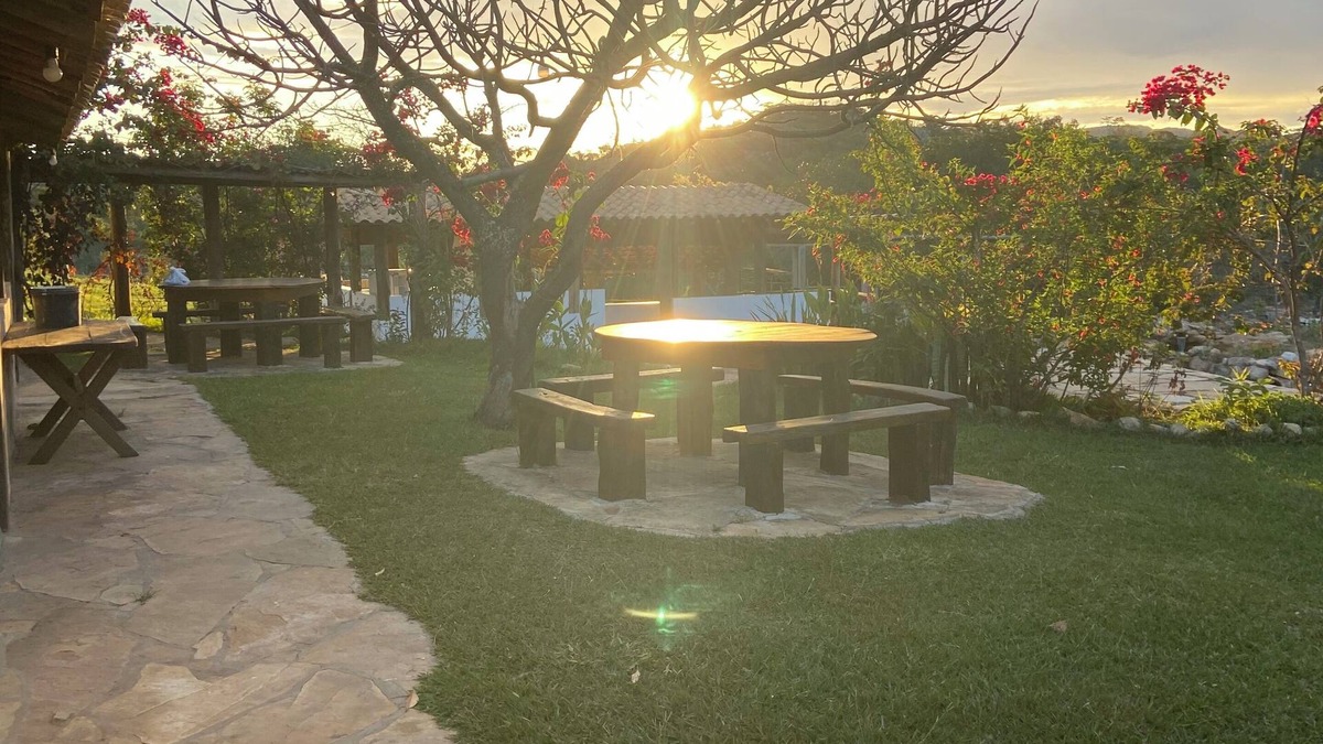Diamantina Cottage | Sítio Água de Trombas Dantas, wonderfully peaceful amidst lush nature.