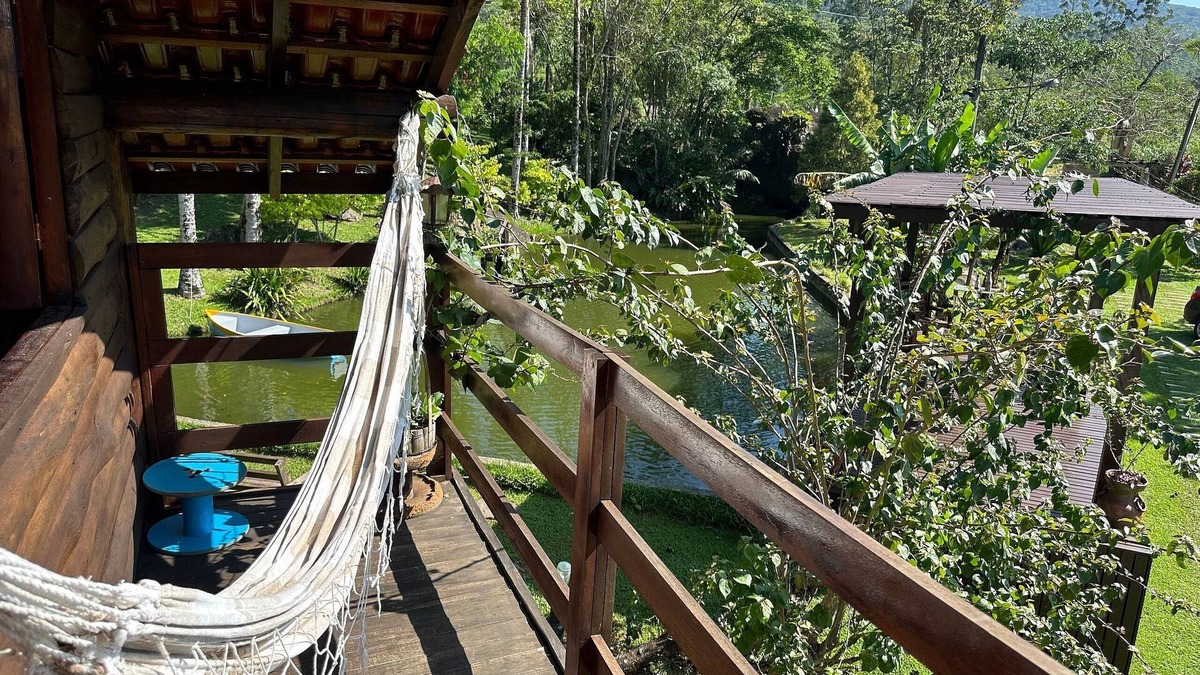 Canelinha House | Sítio Morada do Pai: Piscina e Descanso