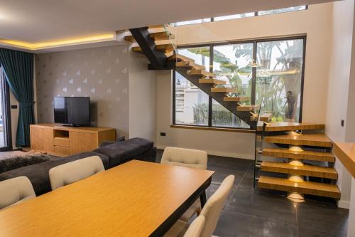 Cesme Villa | Süper villa havuzlu