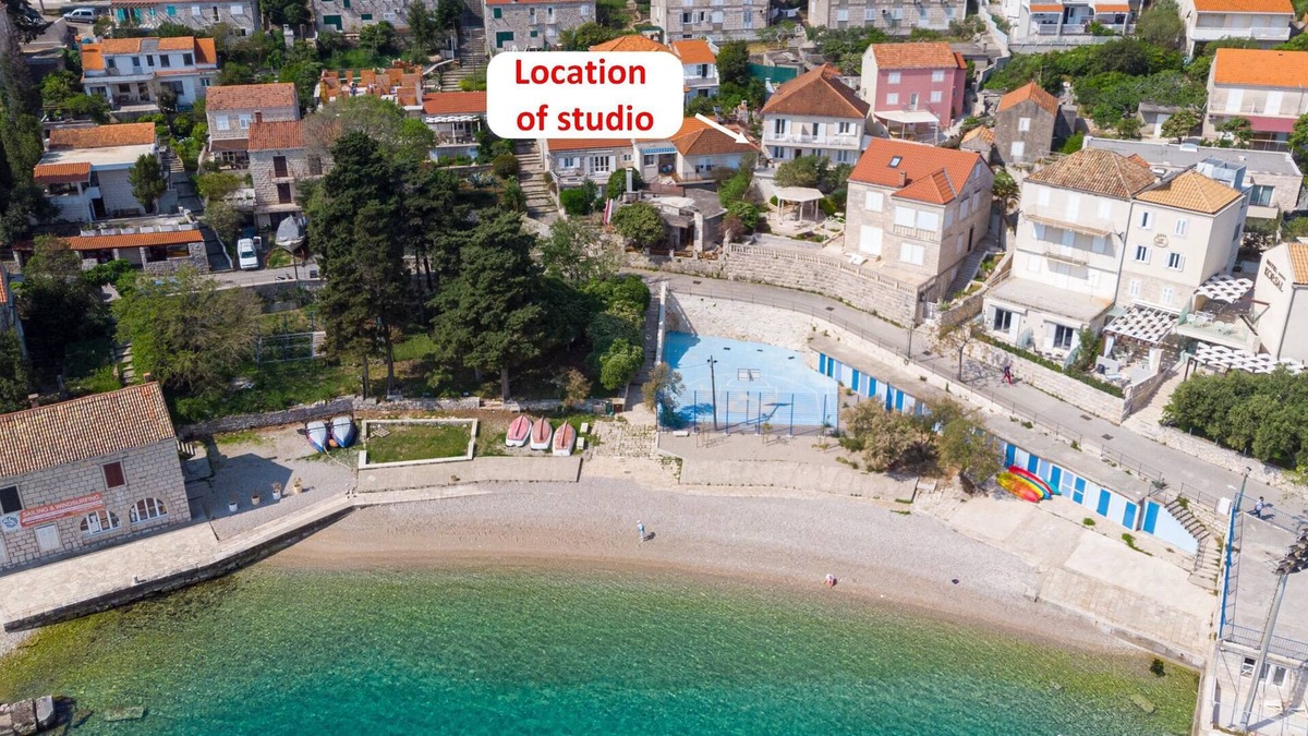 Cove Tri Zala (Zrnovo) Apartment | S2 - modern studio, just 50m from the beach