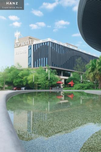 Tu Liem Hotel | S79 TOP Hotel