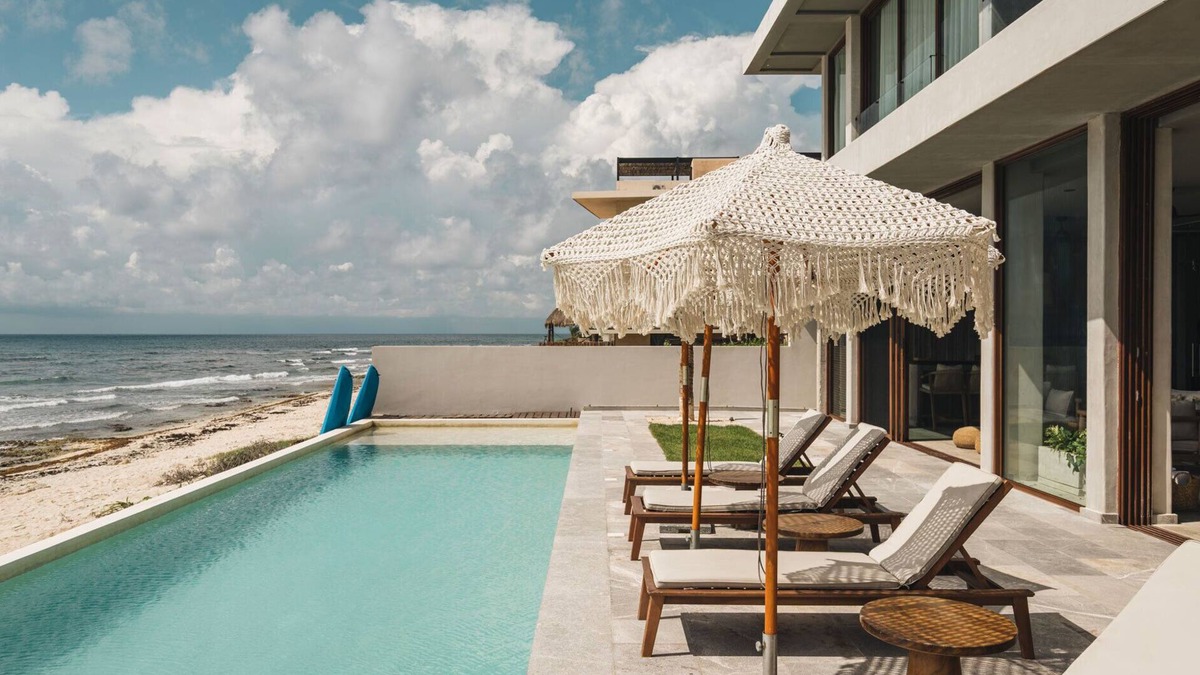 Tulsayab Villa | Saadetna Beach House: Welcoming Villa near Tulum AC, Pool & Direct Beach Access