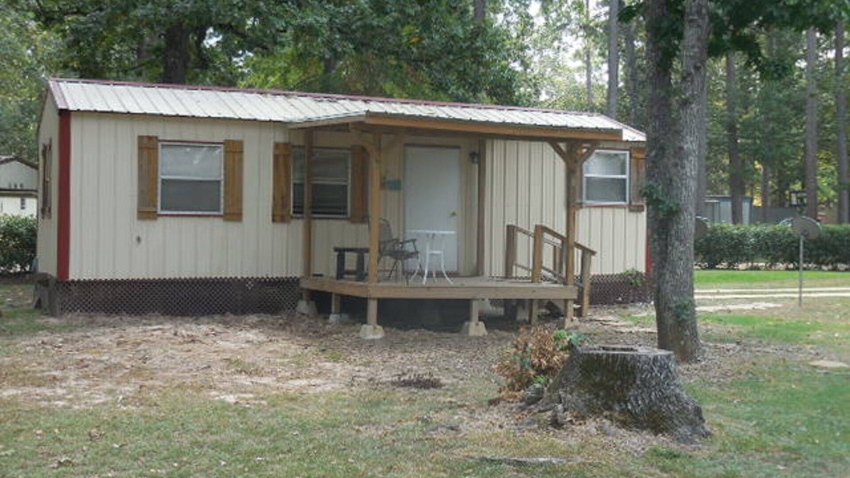 Hemphill Cabin | Sabine County