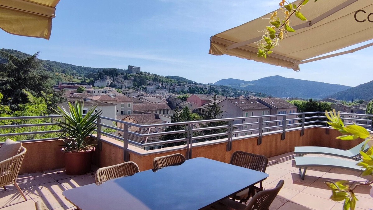 Vaison-la-Romaine Apartment | Sabine's Terrace