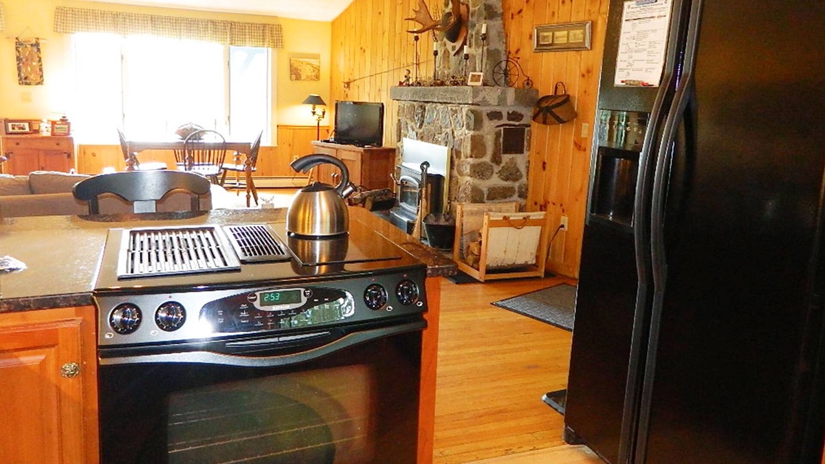 Rangeley House | Saddleback Lake Lodge 26 | Close to Saddleback