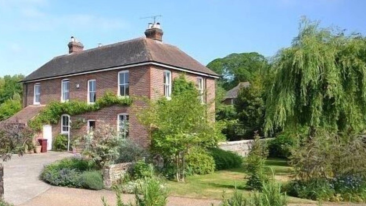 Funtington House | Saddlers