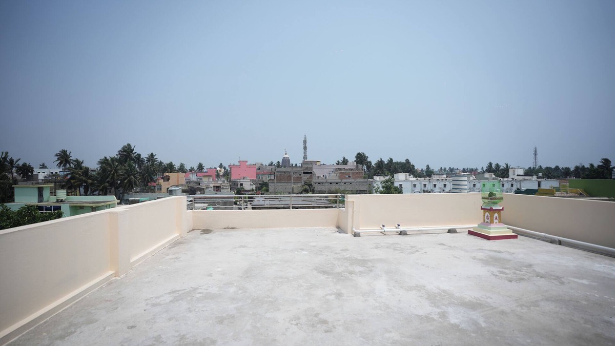 Puri House | Sadhu Inn