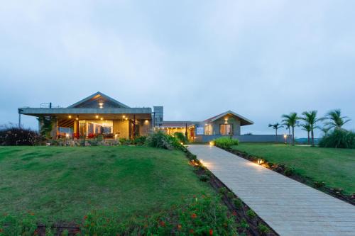 Dindori Villa | SaffronStays Ashfield - An eco-luxe 5-bdr farmhouse in Nashik