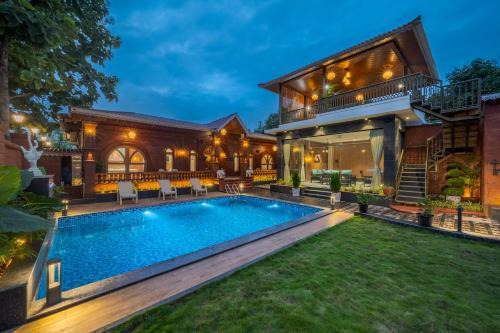 Pune Villa | SaffronStays Tulja Farms