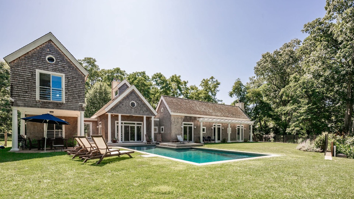North Haven House | Sag Harbor/North Haven Private Community Water Views, Pool, Spa, Sunsets &Tennis