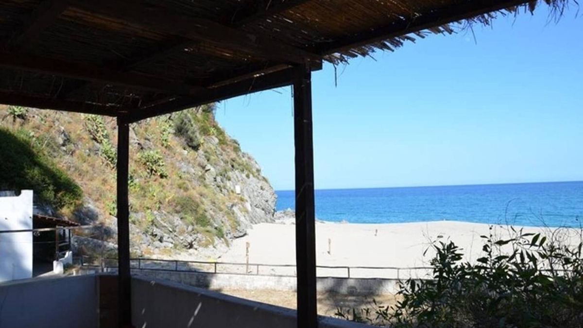 Caminia House | SAGITTARIUM - CAMINIA