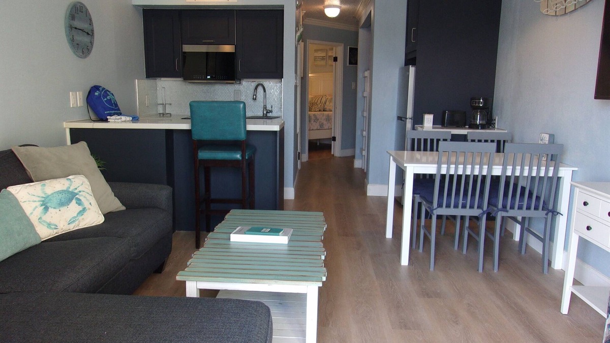 Galveston Condo | Sail Away-Full Kitchen-Gulf Views
