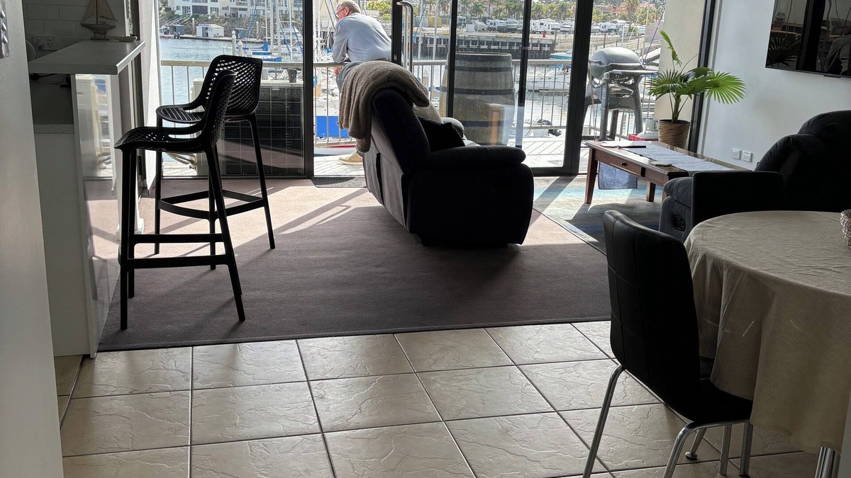 North Haven Apartment | Sailies’s Retreat.nMarina Location.nWatch the sunset, boats and dolphins 🐬