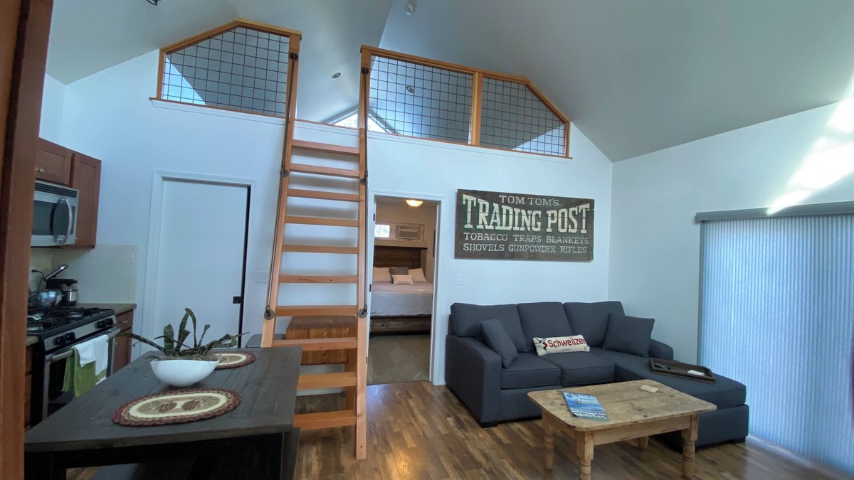 Sandpoint House | Saint Clair Cottage