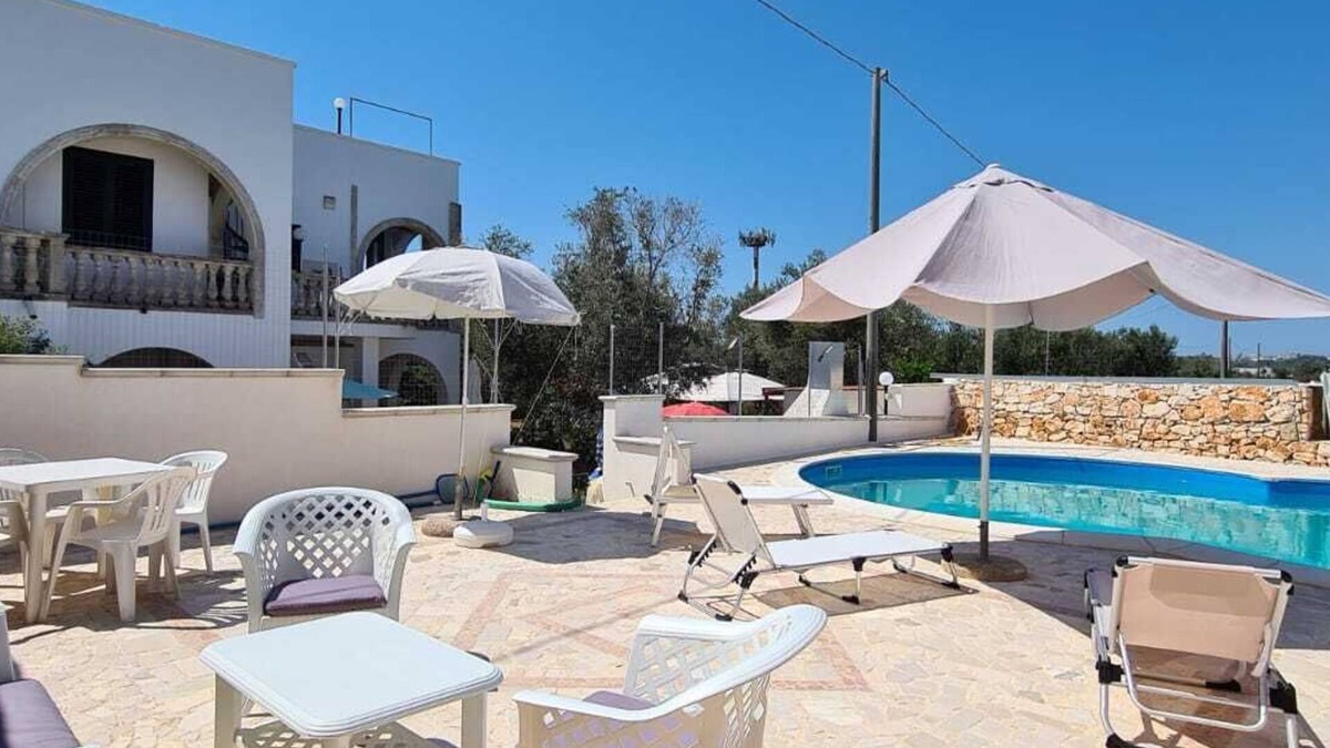 Tiggiano Apartment | Salentiggiano Villa Ulivo With Swimming Pool GREEN TWO-ROOM APARTMENT sleeps 2/4