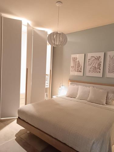 Rossana House | Salita al castello