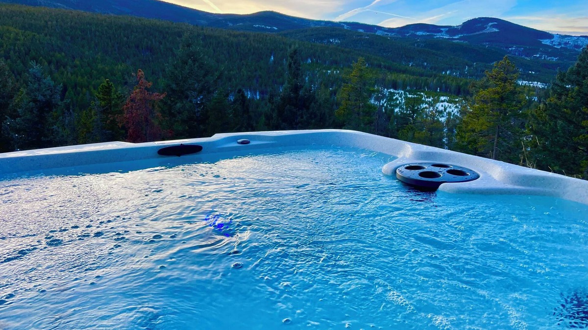 Shadow Mountain House | SALT WATER HOT TUB at Rabbit Hole A Frame In the Woods