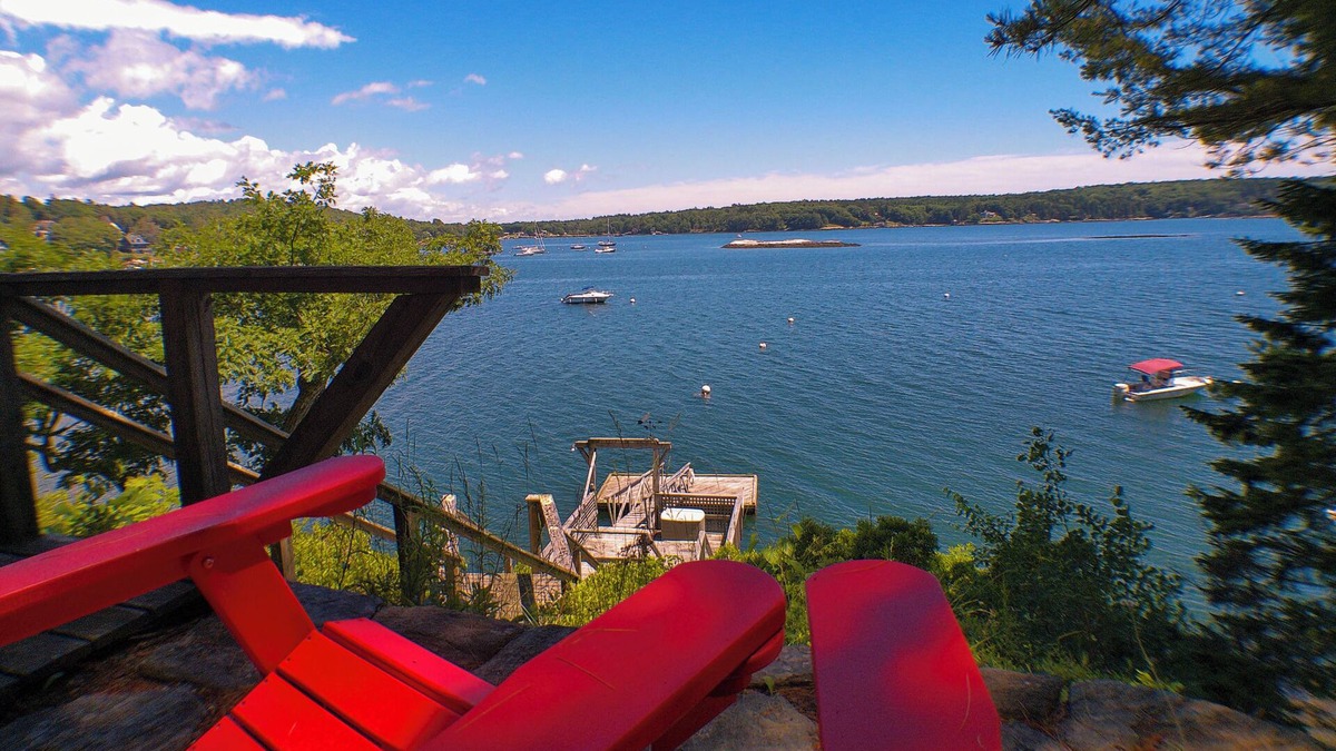 Bayville Cabin | Saltaire: Classic Maine Charm on Linekin Bay with Private Dock & Pond Access!