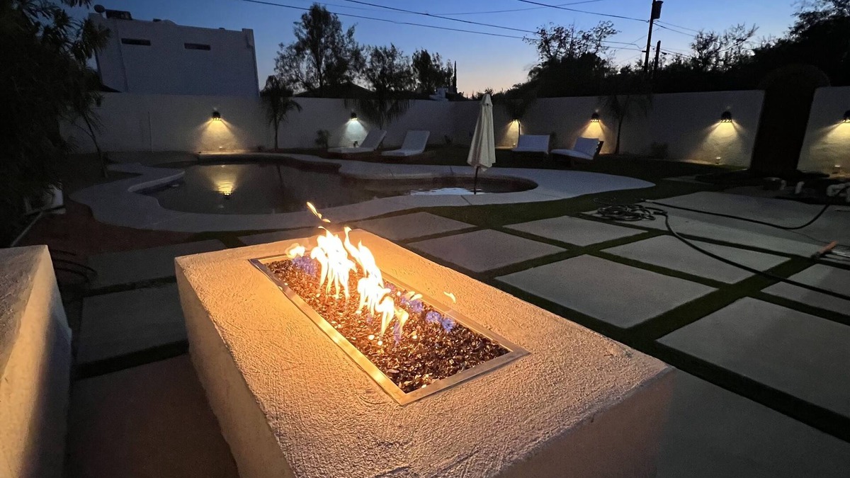 Blenman-Elm House | Sam Hughes Desert Oasis, Private Pool & Walk to UA