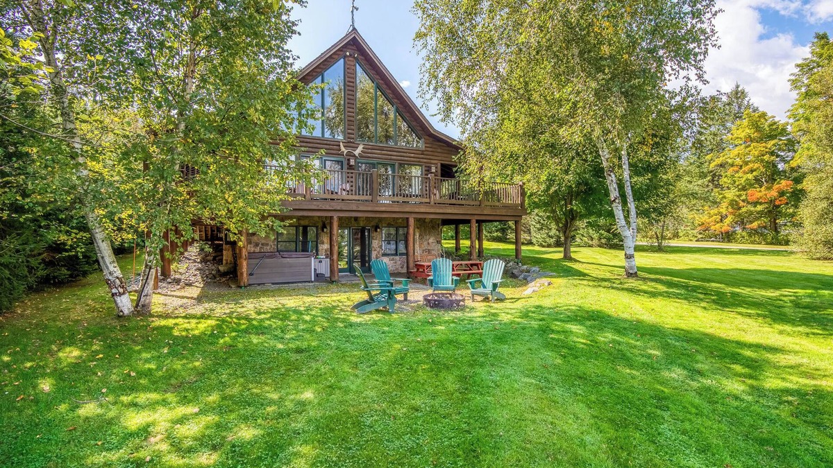 Rangeley Plantation House | Sam-O-Set Lodge | Lakeside Retreat w/Hot Tub, Dock, and Fire Pit