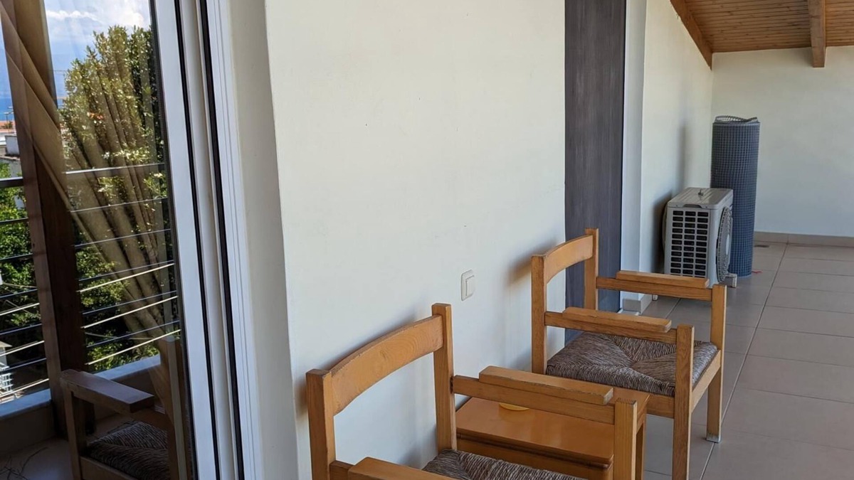 Kamena Vourla Apartment | Samaras Apartments - Sea View Attic