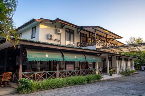 Sumbawa Besar Hotel | Samawa Transit Hotel