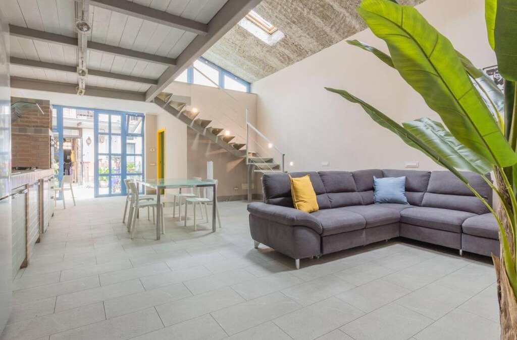 Centro Storico Apartment | San Bartolomeo loft guest house
