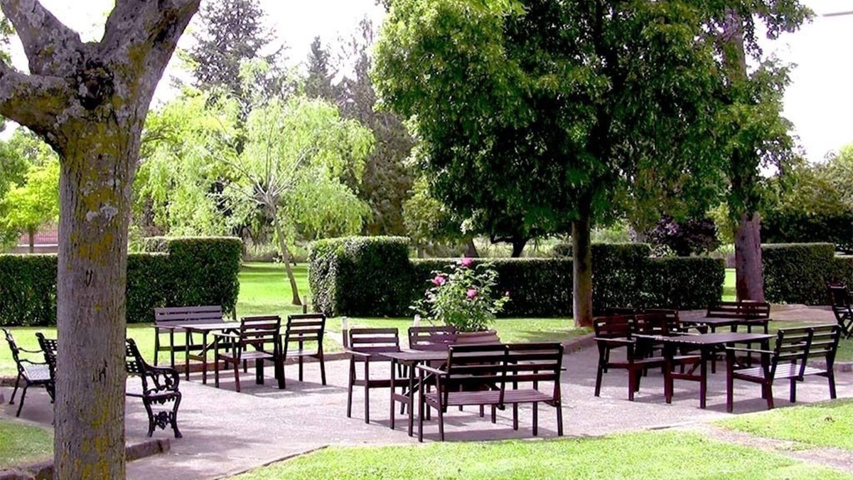 Navarrete Hotel | San Camilo