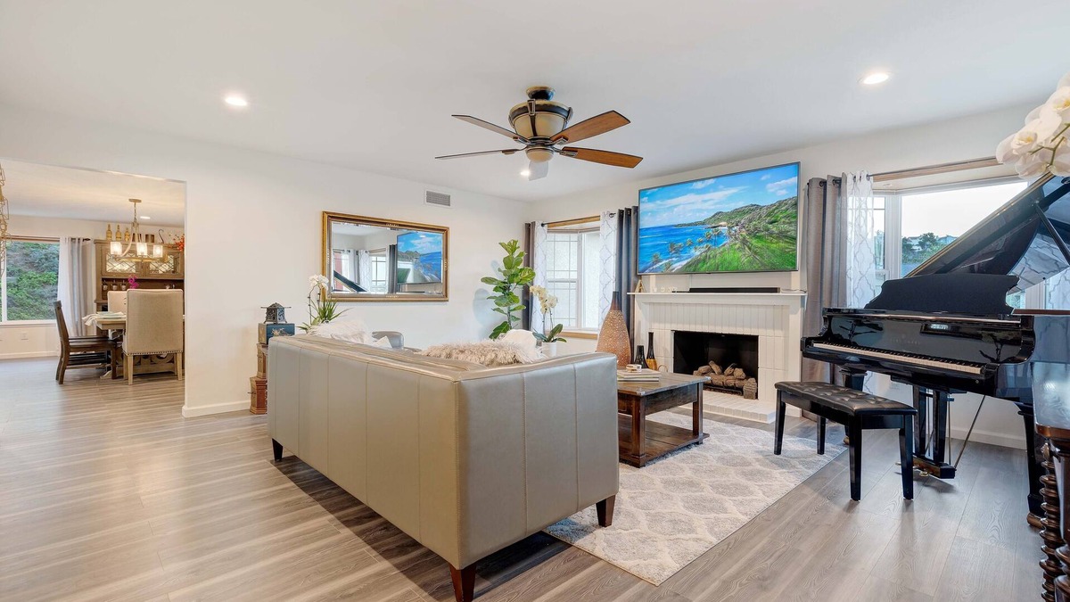 Rancho Bernardo House | San Diego 4-Bedroom Home with POOL and Jacuzzi