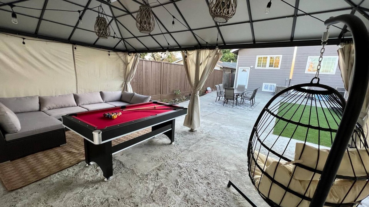 Auzerais - Josefa House | San Jose - 8 bedroom 4 bath