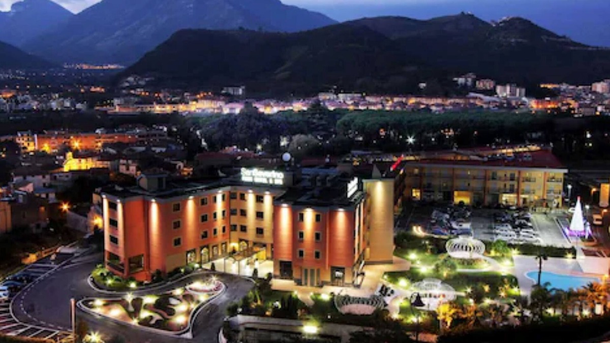 Mercato San Severino Hotel | San Severino Park Hotel & SPA