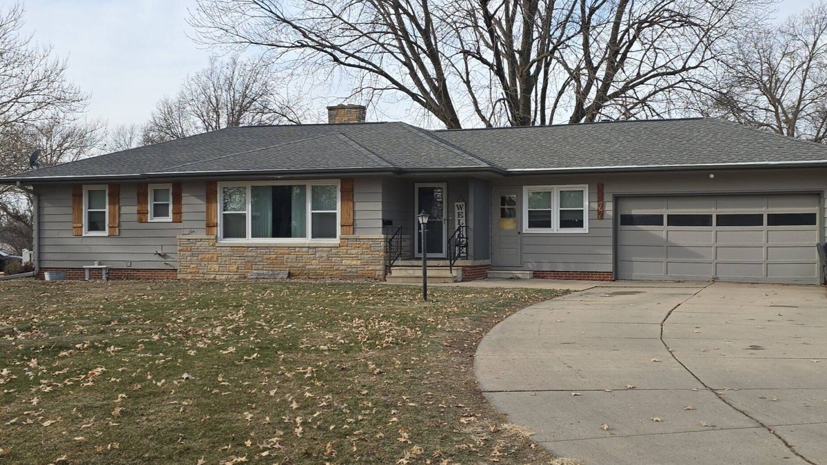 Creston House | Sanctuary on Spruce; 3-bedroom house with room for everyone
