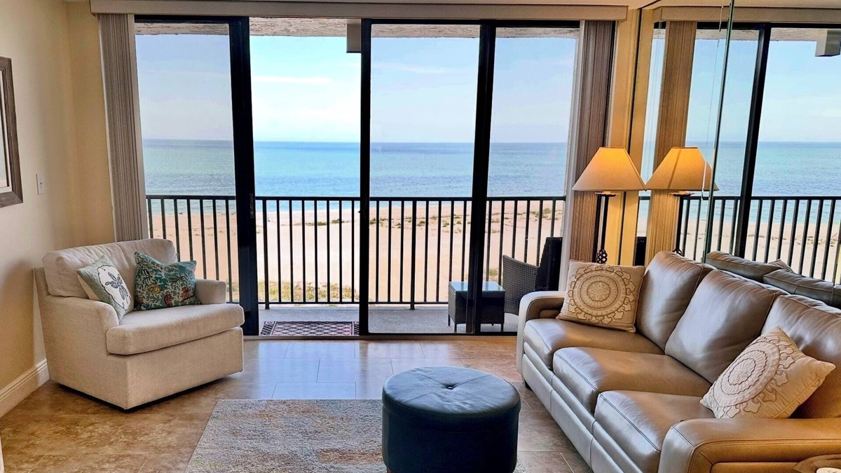 Sand Key Condo | Sand Key Lighthouse Towers 2 Bedroom Beachfront
