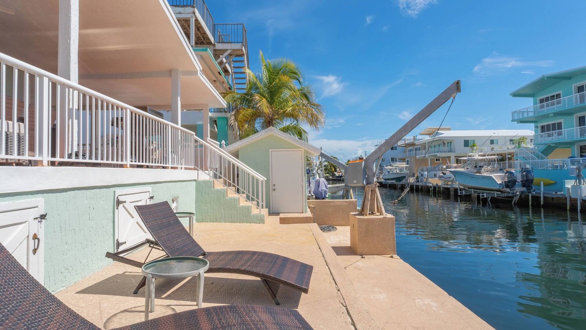 Blue Waters House | Sandbars/Fishing/Boat Rental Dreamy Keys Gateway Home On The Water!