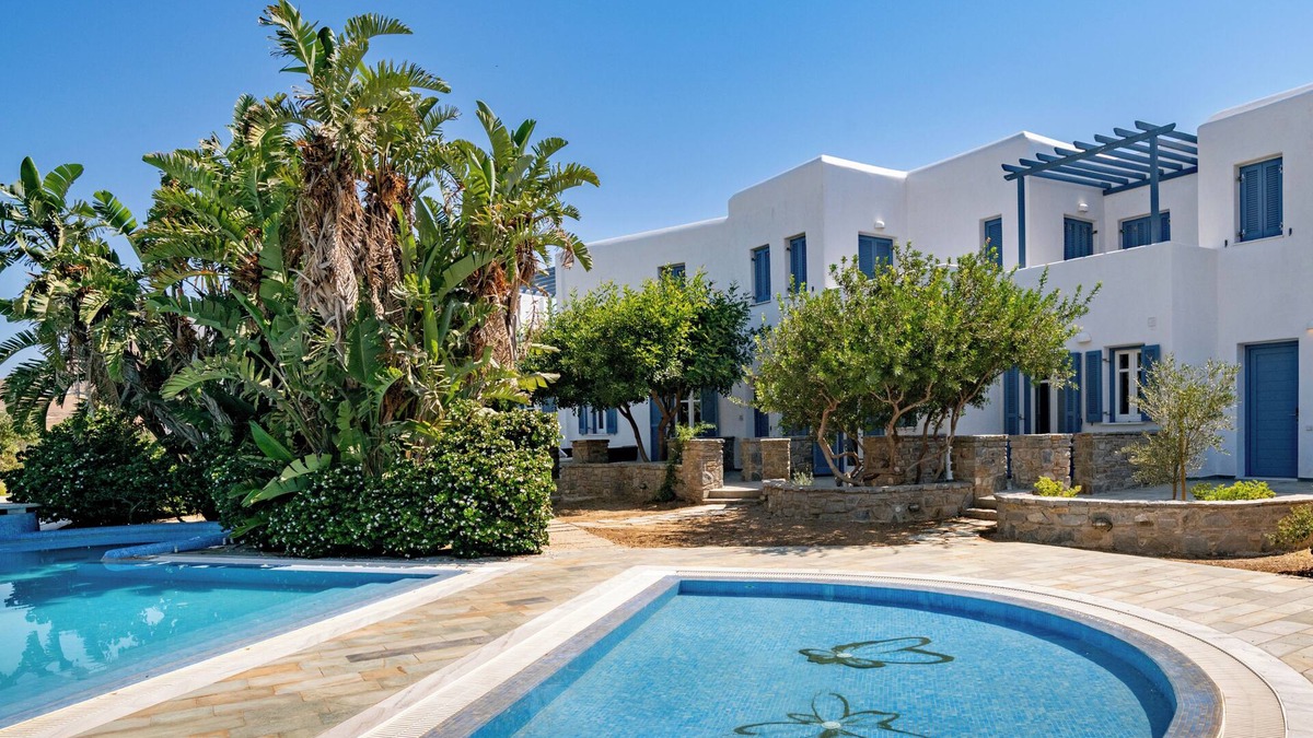 Molos Apartment | Sanders Paros Gardens - Cute 1-Bdr Apt w Patio